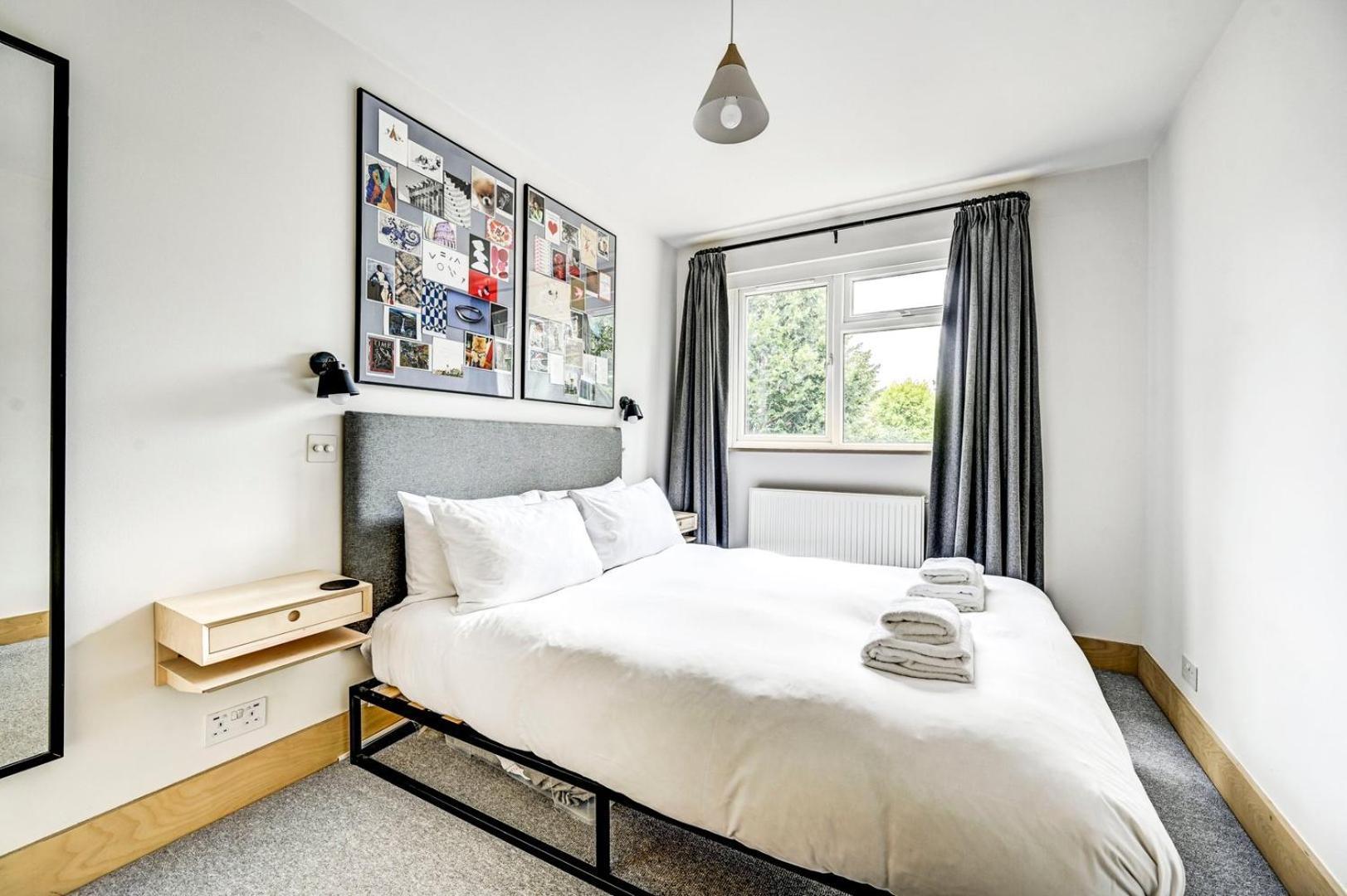 런던 Guestready - Bold Modernity Near Kennington Park 아파트 외부 사진